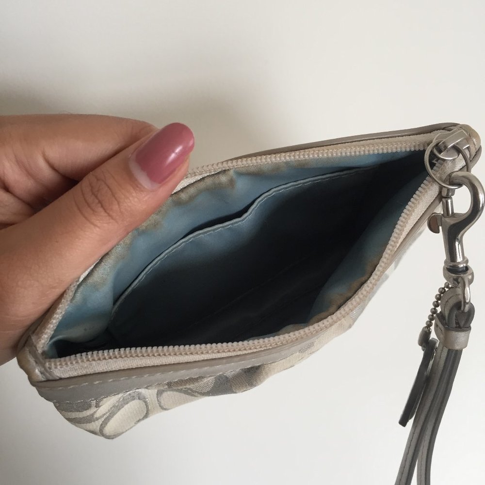 Coach Wristlet - Picture 5 of 6